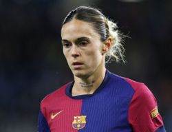 Soccer-Leon signs for London City on three-year deal