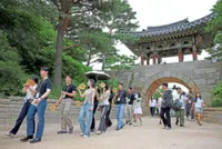 Singles seek dream match at Buddhist temple retreat