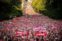 Soccer-Norway turn World Cup heartbreak into celebration as huge crowds pack capital