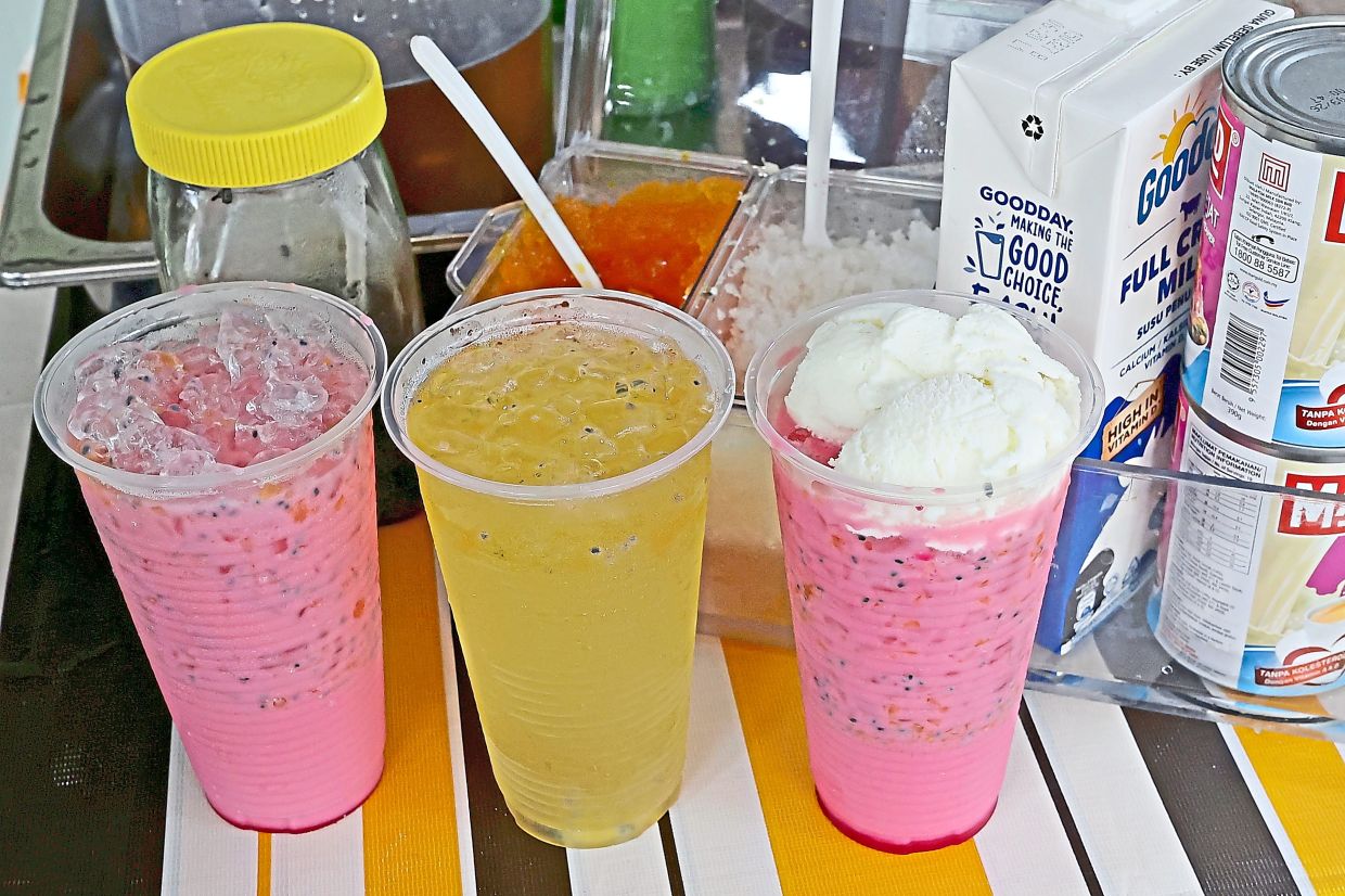 TRY TO USEFrom left: Yasmin's Jigarthanda Sarbat Original, the refreshing Nannari Limau and a decadent version of the Jigarthanda topped with ice cream.