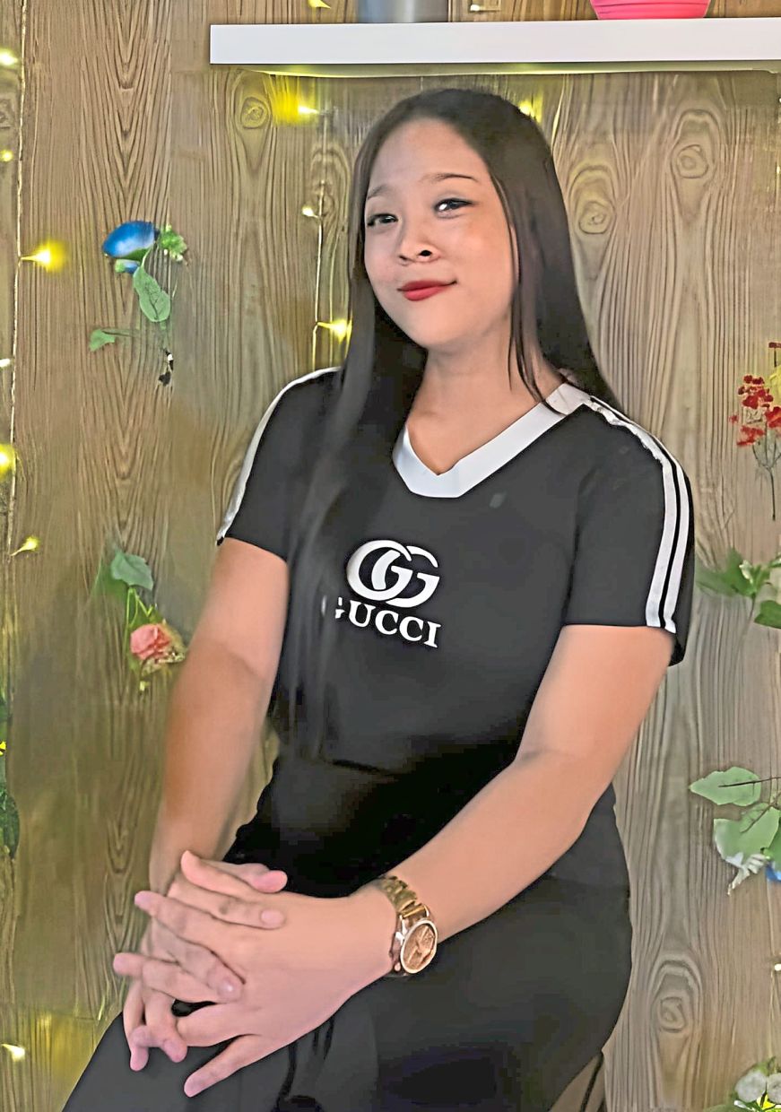 'This scholarship] helps ease the financial burden, bringing relief to my parents, and serving as a motivation for me to study hard,' said Mardiona.