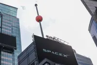 SpaceX shares slide below IPO price for the first time as blistering rally unravels