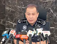 Warning: Misuse of police identity