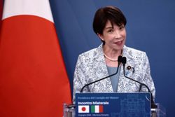 Japan PM approval rating below 50% for first time