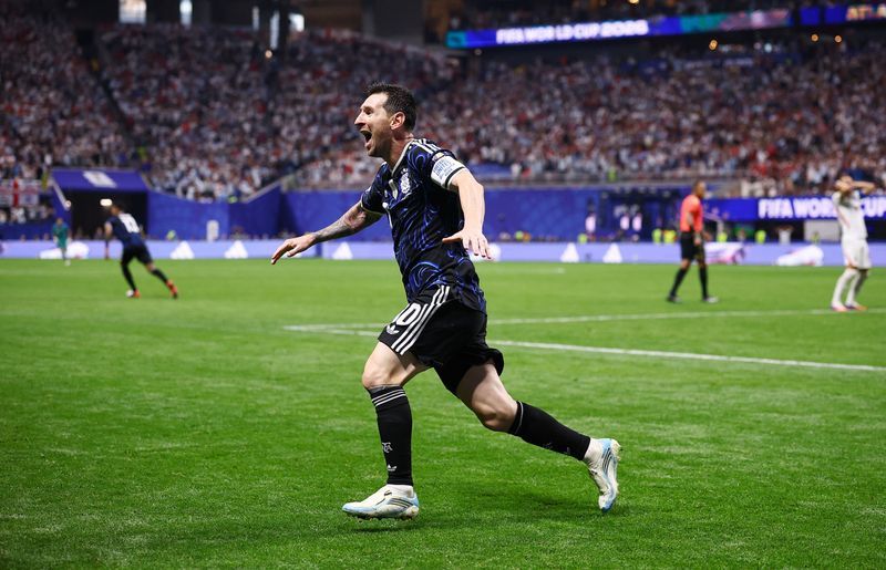 Soccer-'Messi effect' a dream for MLS after World Cup, says Garber