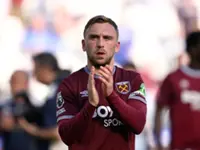 Soccer-Bowen confirms stay at West Ham despite Premier League relegation