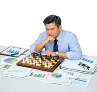 The leader-manager