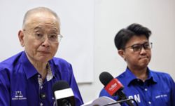 Barisan, Perikatan have an understanding for Negri polls, not a merger, says Dr Wee
