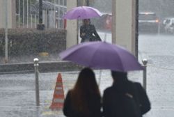 Thunderstorms, heavy rain to hit nine states till 1am