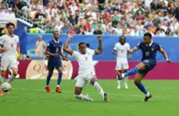 Soccer-France's Mbappe becomes World Cup's all-time top scorer