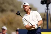 Golf-Fleetwood hoping to surf Sunday wave to Open glory