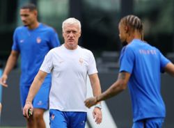 Soccer-Mbappe pays tribute to 'legend' Deschamps ahead of coach's final dance at World Cup