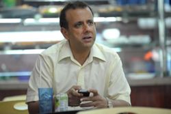 Singapore's Reform Party leader Kenneth Jeyaretnam dies aged 67