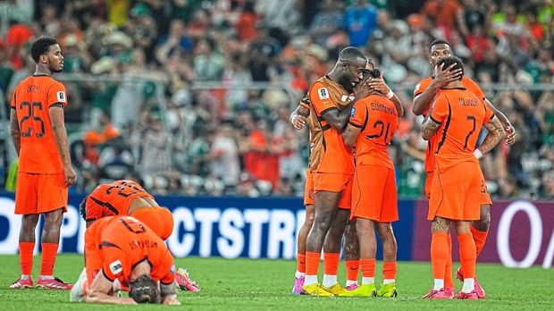 Players from the Netherlands were inconsolable after their shocking defeat to Morocco. — AP Photo/Ricardo Mazalan