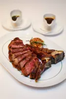 Legendary US steakhouse Smith & Wollensky lives up to its name at first KL outpost
