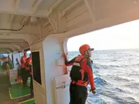 Five shipwreck survivors rescued