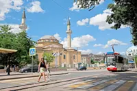 Crimea loses fuel, water and power, but not Russian tourists