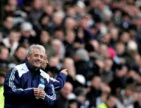 Soccer-Reaction to death of former England captain and manager Kevin Keegan