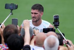 Soccer-Argentina make three changes, Spain unchanged for World Cup final