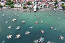 Top China and Philippines envoys to meet for the first time since 2024