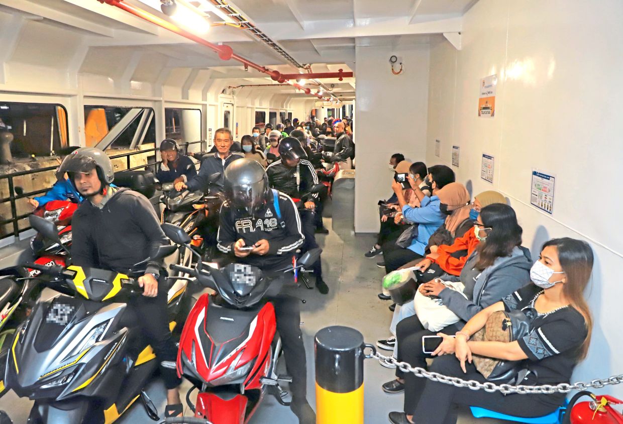 Motorcycles are a popular mode of transport in Penang with more than 1.5 million recorded in 2024 by Penang Road Transport Department. — Filepic