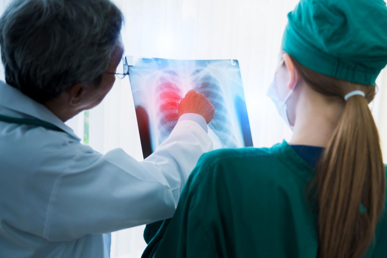 AI chest scan tool flags cardiac death risk from pectoral muscle loss