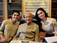 Bella Astillah 'starstruck' after meeting Tun M with Syed Saddiq