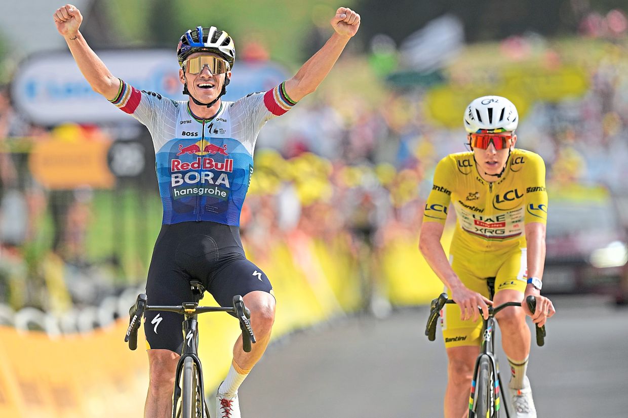 Evenepoel eyes time trial triumph to seal runner-up spot
