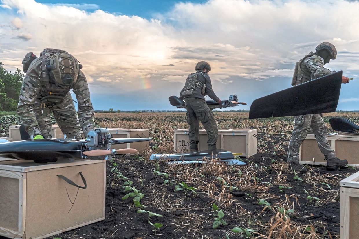 From front lines to middle ground