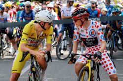 Cycling-UCI defends night-time anti-doping tests at Tour de France