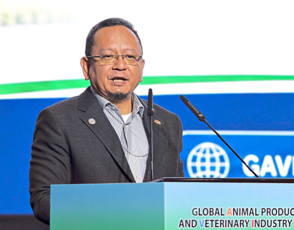 Dr Noor Hisham (inset) says the DVS is mulling a guideline to ensure more reasonable pricing. — AZHAR MAHFOF/The Star