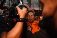 Wave of graft cases in Indonesia tests regional retreat programme