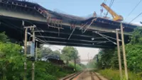 QuickCheck: Did a construction site mishap knock out KTM services between Batang Benar and Labu?