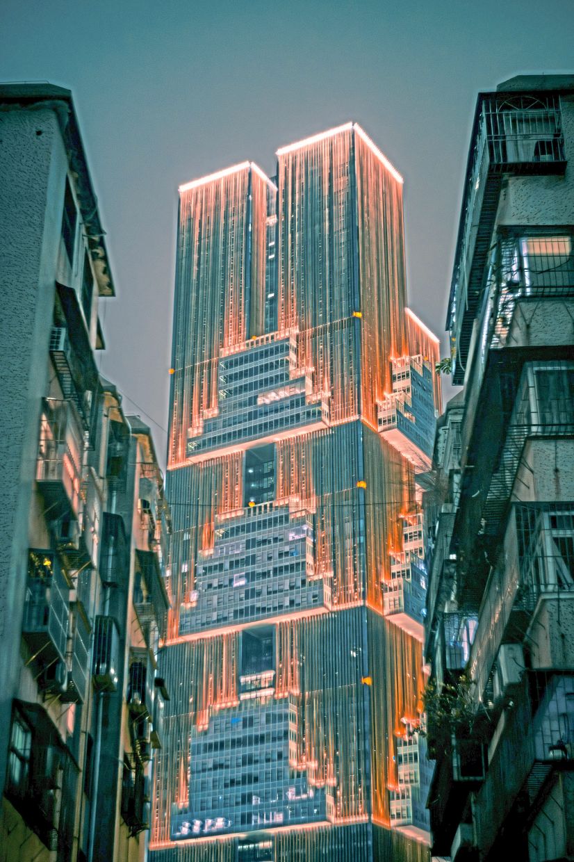 Vanke Cloud City is one of the buildings with a futuristic facade in Shenzhen.