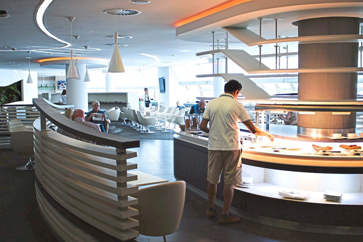 Full access to the airport lounge is one of the most popular perks of buying premium seats.