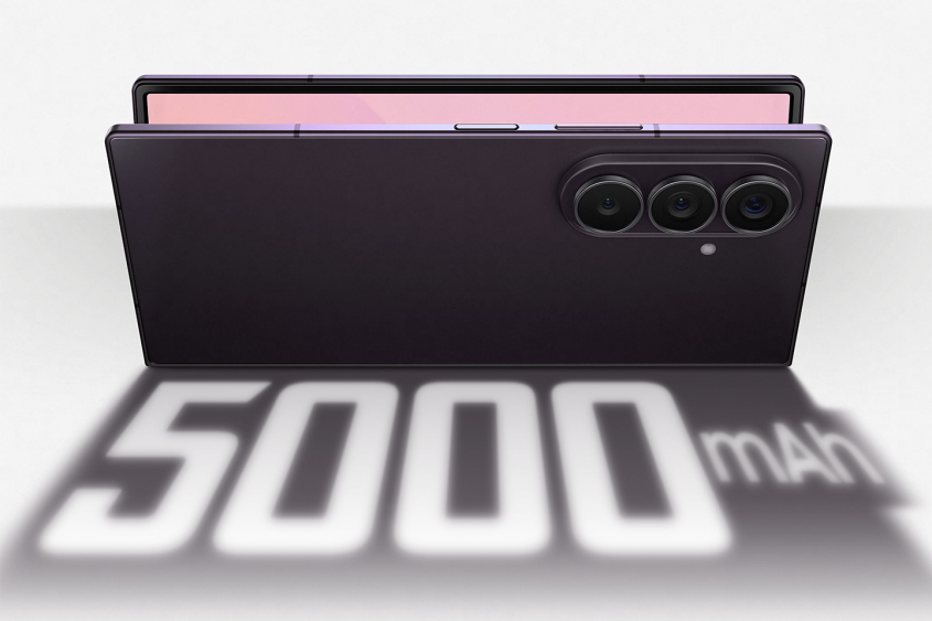 Samsung’s slimmest Z Fold yet, the Fold8 Ultra also packs a larger 5,000mAh battery, delivering all-day productivity for work, creation and entertainment in a refined foldable design.