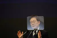 Samsung, SK Hynix to announce major chip deals with US tech companies, Seoul says