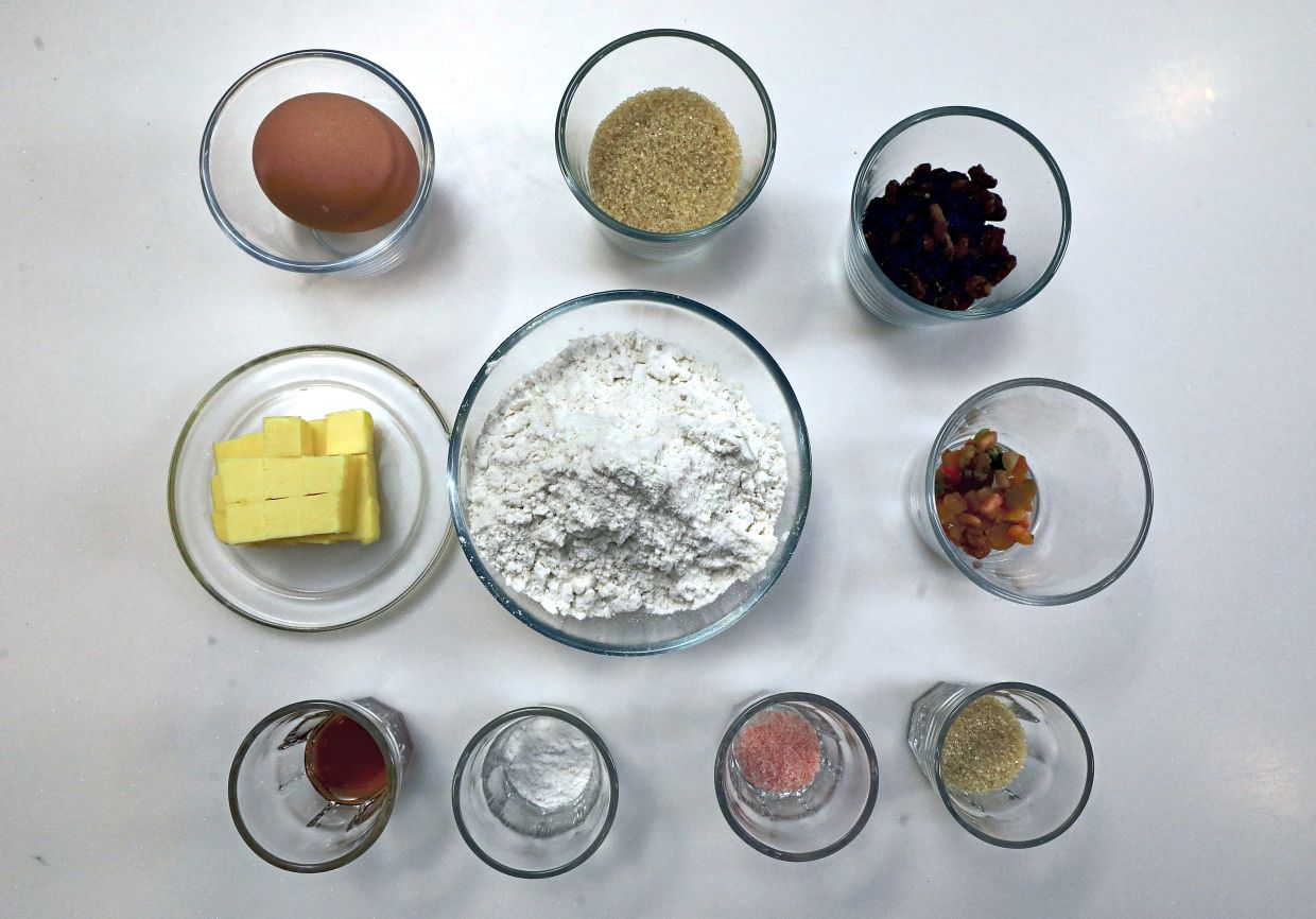 Ingredients for rock cakes.