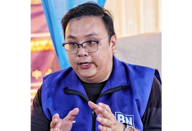 Negri polls: Barisan's Chennah candidate reaches out to Orang Asli voters