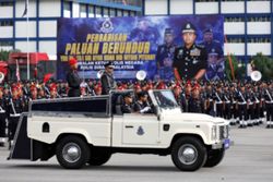 Ayob Khan urges review of police leadership rank structure