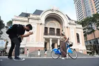 Safe, transparent eCommerce ecosystem for HCM City