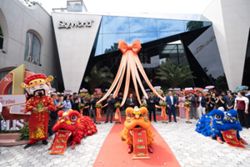 SkyWorld launches first overseas sales gallery in Ho Chi Minh City