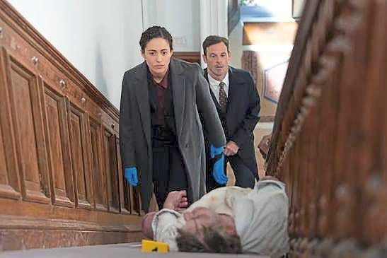  'Boy, when they said you can't walk upstairs in this city without tripping over a body, they weren't kidding.'