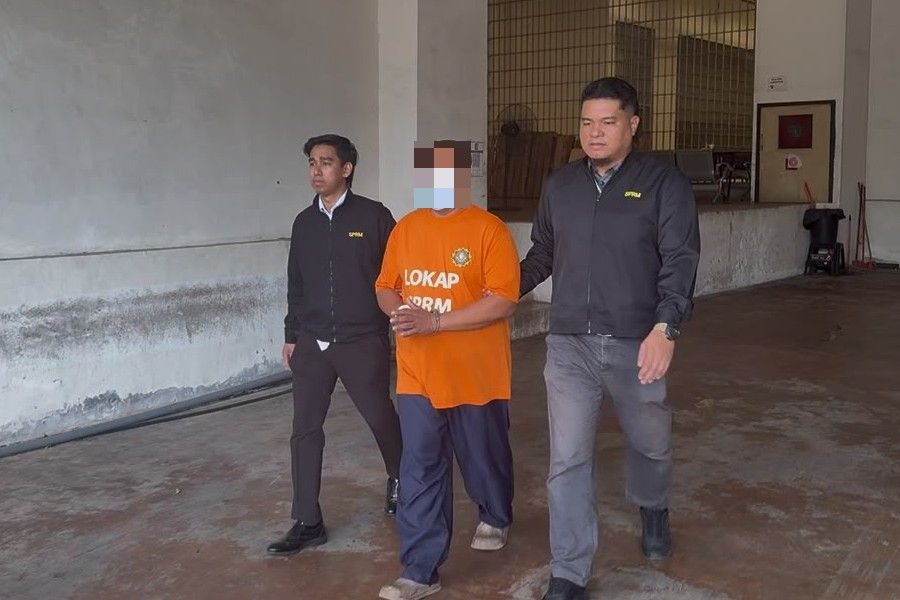 MACC nabs Bentong Prison staffer suspected of accepting bribes to smuggle ...