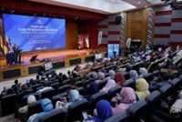 Malaysia must master Bahasa Melayu, English and other languages, says PM Anwar