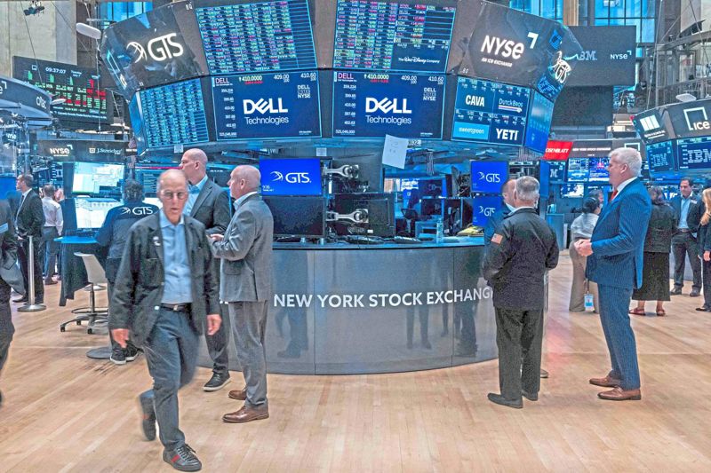 Nasdaq futures drop on AI chip worries ahead of pivotal earnings
