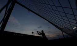 Soccer-English soccer plans trial to deter tactical goalkeeper injury stoppages