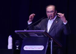 Govt to offer free AI subscriptions for 100,000 youths, says PM