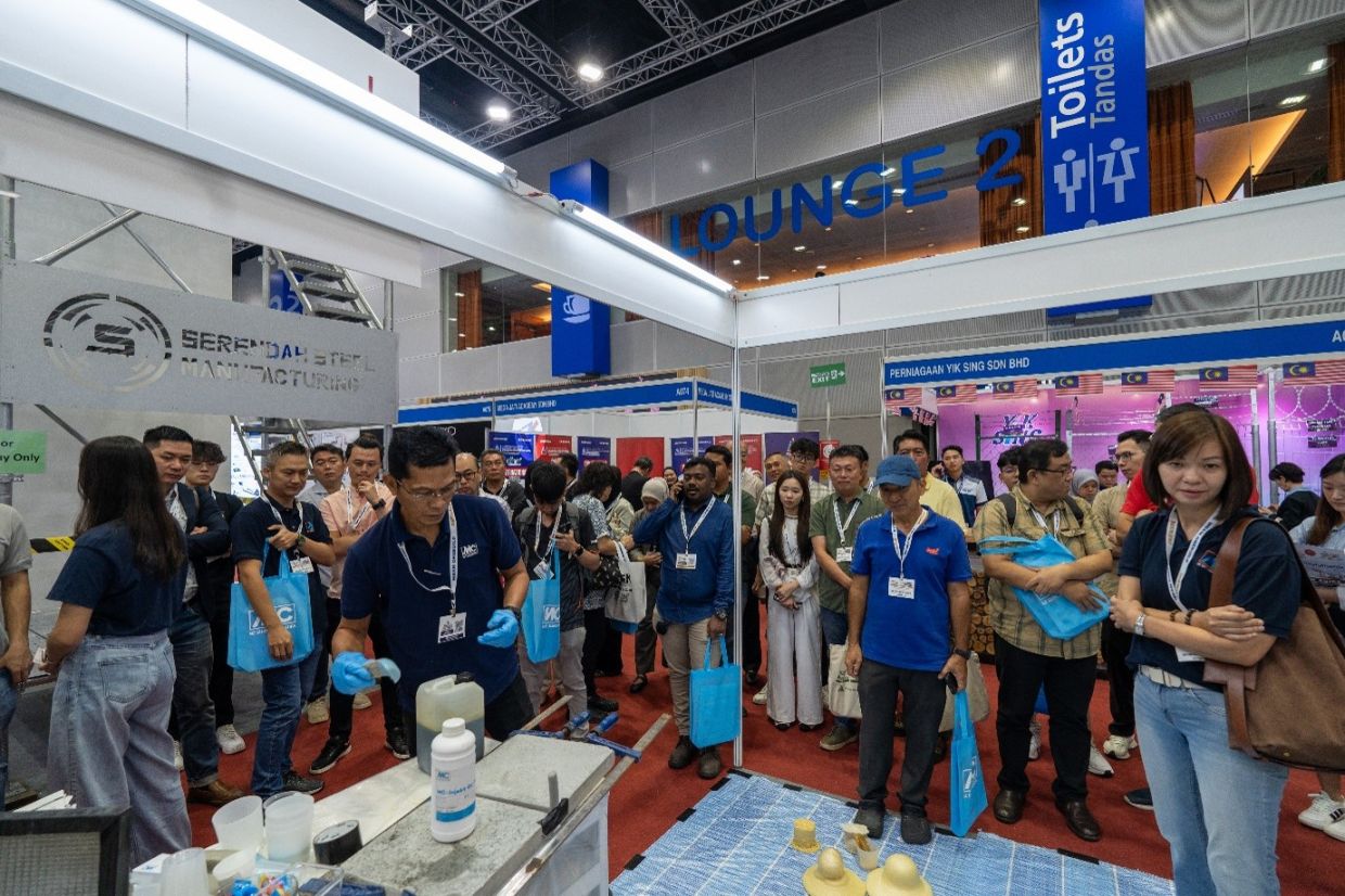 Live demonstrations and hands-on construction technology showcases provide contractors and industry professionals with practical insights into modern construction solutions. 