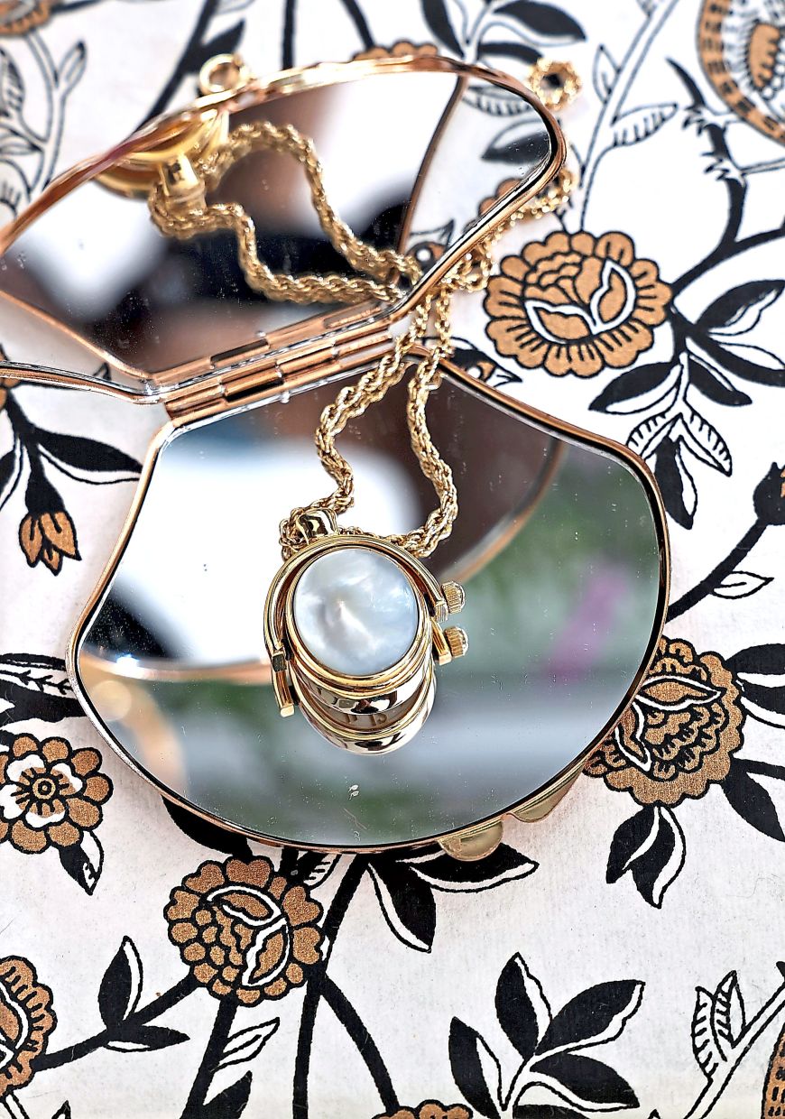 Often, bespoke jewellery commissions commemorate milestones, relationships and memories. Photo: The Star/Art Chen